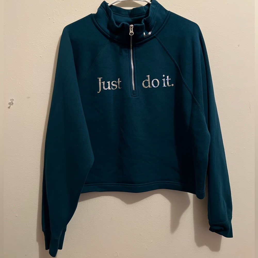 Nike half zipper sweatshirt